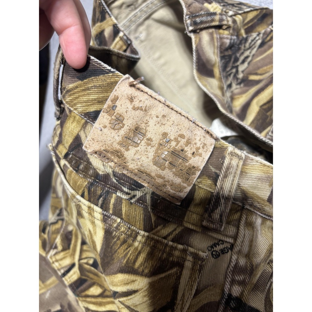 Wrangler Jeans Mens 44x34 Advantage Camo Straight Leg Hunting USA Denim Holes - Picture 5 of 13